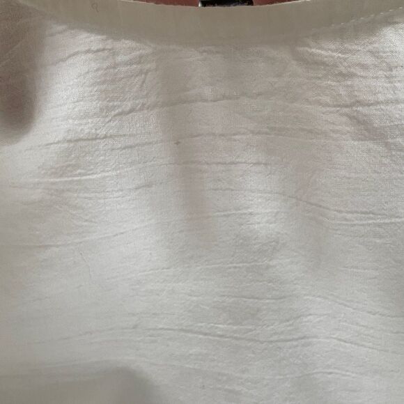 Style Envy Women's Floral Eyelet Embroidered Bell Sleeve Crew Neck Blouse Top - Picture 10 of 14